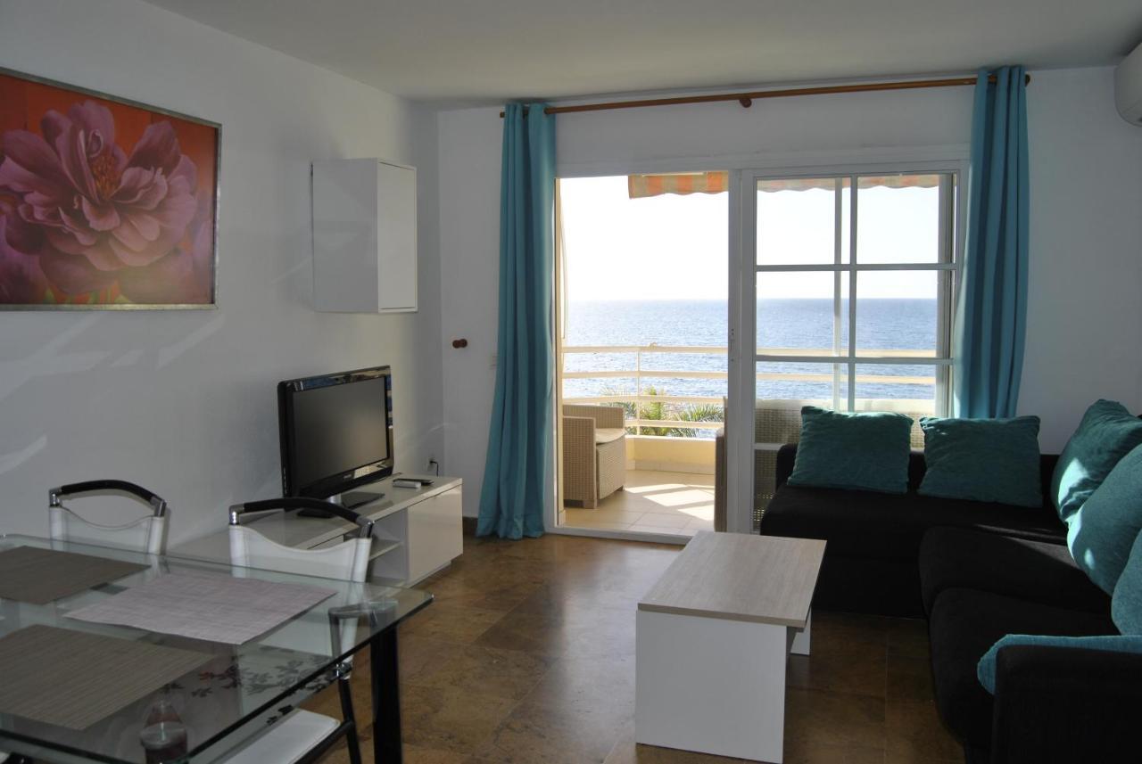 Apartamento Frente Al Mar,Primera Linea Rincón de la Victoria Eksteriør billede