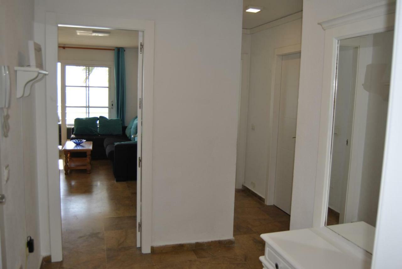 Apartamento Frente Al Mar,Primera Linea Rincón de la Victoria Eksteriør billede